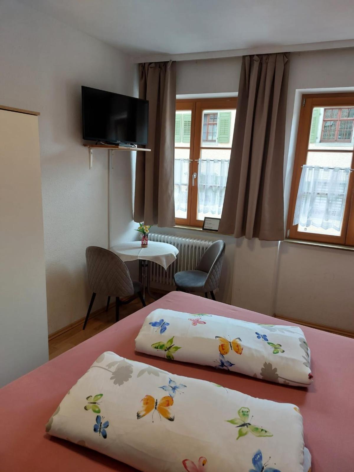 Schwabenstuben Doppelzimmer Meersburg Buitenkant foto